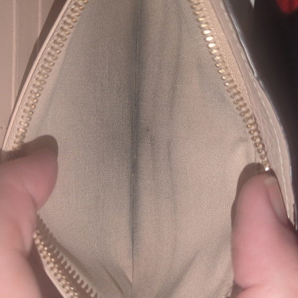 Chloé Luxury Pebbled Leather Wallet – Soft Pink, Like New Retail $675. - Picture 10 of 11